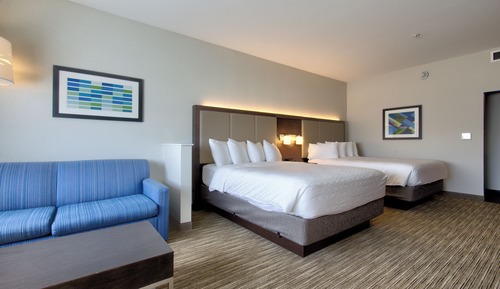 Suite, 2 Queen Beds, Accessible (Mobility, Accessible Tub)