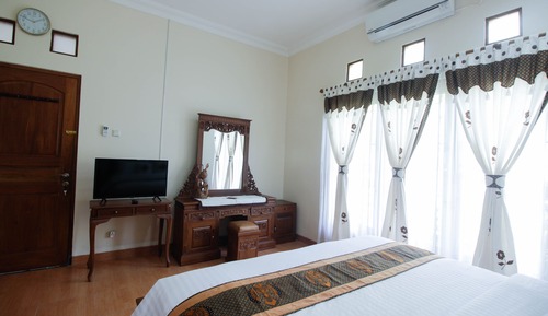 House, 3 Bedrooms