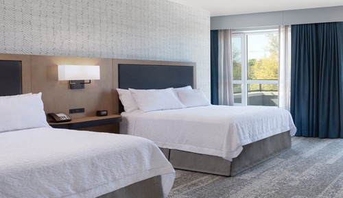 Studio, 2 Queen Beds, Balcony