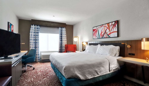 Room, 1 King Bed, Accessible (Hearing)