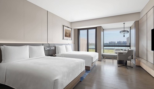 Room, 2 Double Beds, Lake View