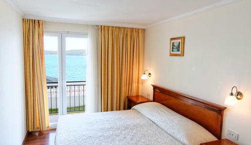 Deluxe Double or Twin Room, Sea View