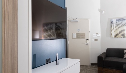 Studio Suite, Multiple Beds (Mobility/Hearing Accessible, Tub)