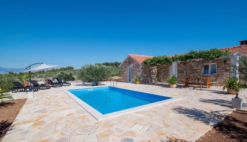 Villa (Two-Bedroom with Pool and Terrace)