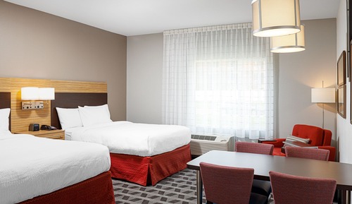 Studio, 2 Queen Beds (Hearing Accessible)