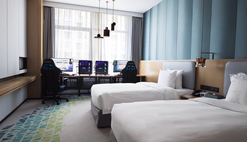 Standard Room, 2 Double Beds (2 E sports Equipment)