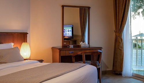Ambassador Suite, 2 Bedrooms, Non Smoking, Beach View