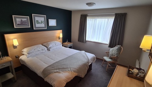 Classic Double or Twin Room