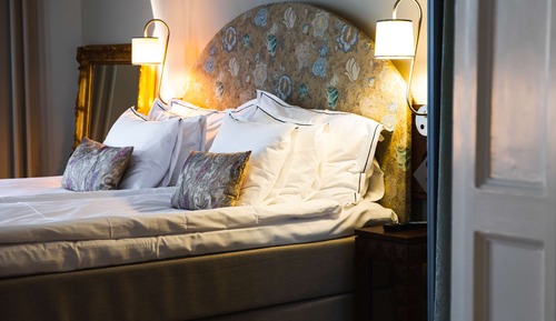 Executive Suite, 1 King Bed, Non Smoking (with Sofabed)