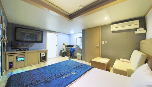 Room (Standard room)