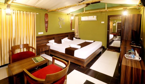 Cottage Room