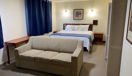 Premier Single Room
