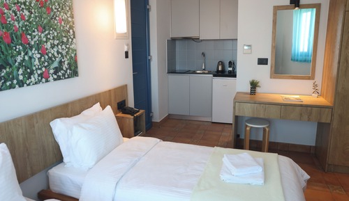 Economy Twin Room, Balcony, Sea View