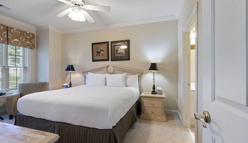 Signature Condo, 3 Bedrooms, Pool Access, Golf View