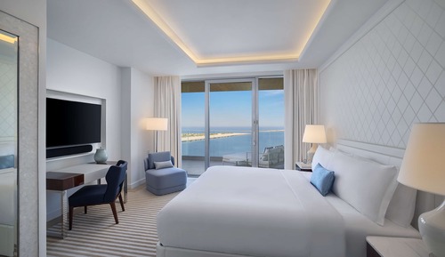 Room, 1 King Bed (Residence)