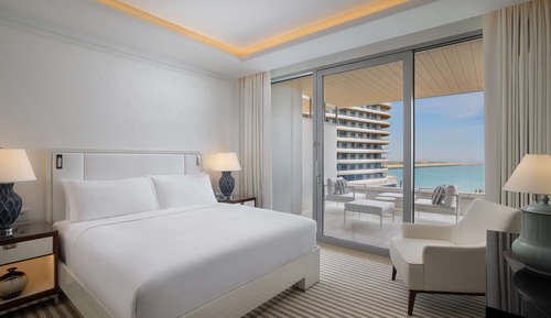 Deluxe Room, 1 King Bed