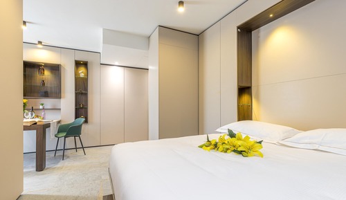 Family Studio (ICON H 503 Suite Micro-Living)