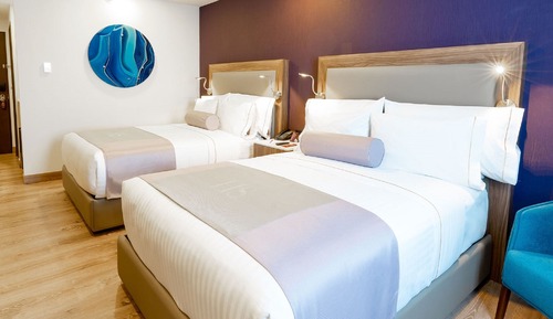 Traditional Room, 2 Queen Beds, City View