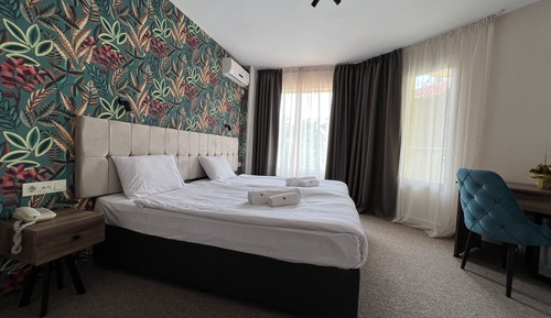 Classic Double Room Single Use