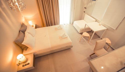 Studio Suite, Garden View