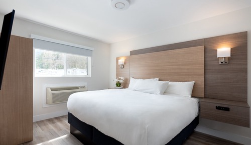 Premium Suite Mountain View and Patio