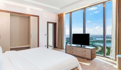 Premium Room Panoramic View