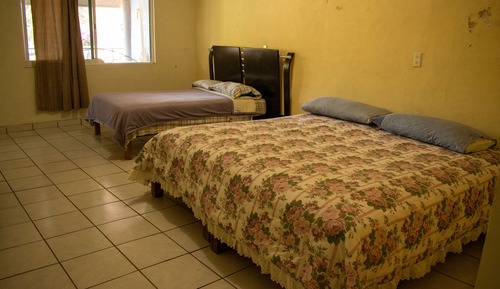 Junior Room, 3 Bedrooms (Hugo)