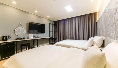 Room (Deluxe twin)
