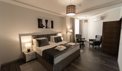 Executive Suite