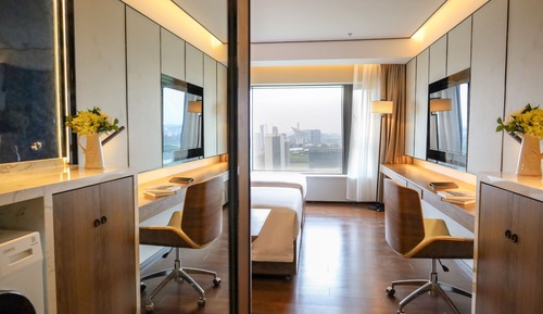 Quiet Twin Room