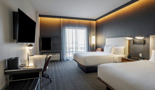 Room, 2 Queen Beds (Hearing Accessible)