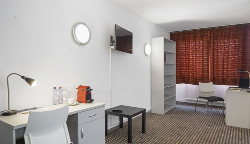 Basic Room, 3 Twin Beds