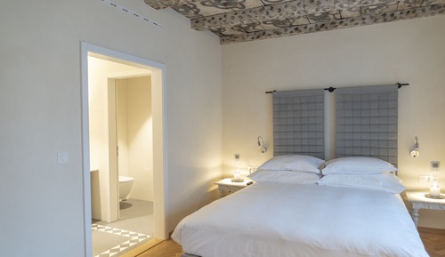 Historic Loft Premium
