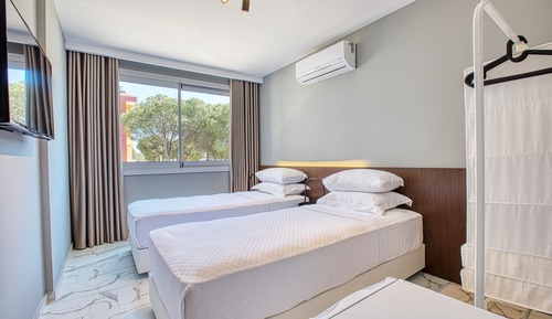 Comfort Twin Room, Private Bathroom, Garden View