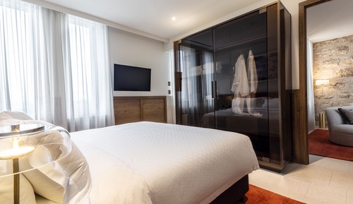 Suite, 2 Bedrooms (Heritage)