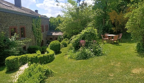 House, Private Bathroom