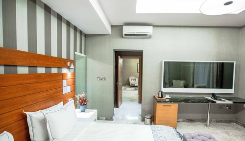 Luxury Studio Suite