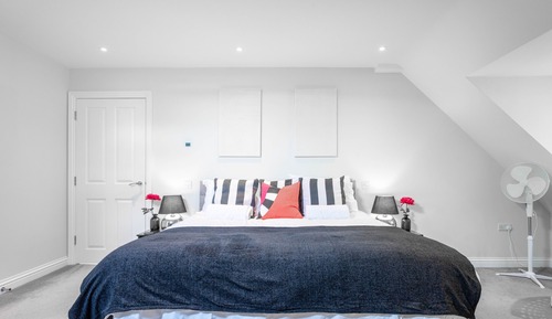 Deluxe Apartment, Private Bathroom, City View (2 bed 2 bath penthouse)