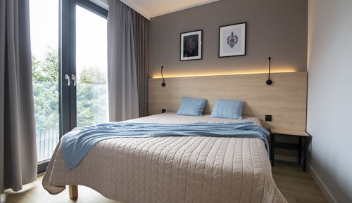 Apartment (C 20)