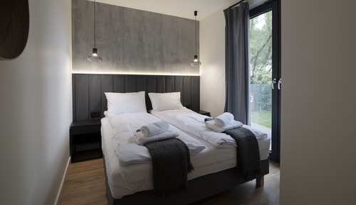 Apartment (B 10)