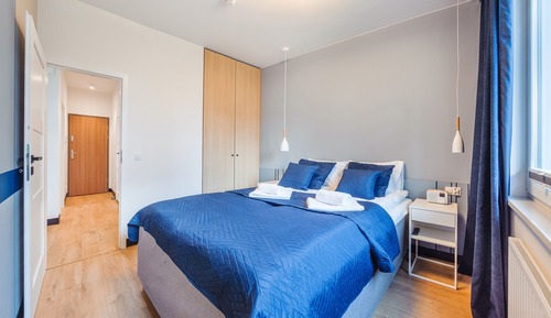 Apartment (5 F)