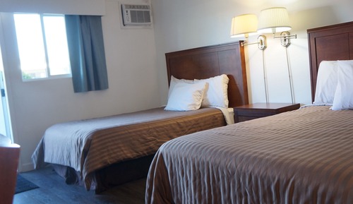 Standard Room, 2 Double Beds
