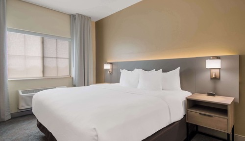 Standard Room, 1 King Bed, Non Smoking