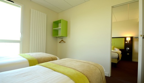 Suite (Quadruple)