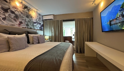 Luxury Room, Hot Tub