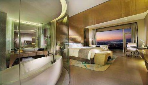 Room, 1 King Bed, Bay View (Cosmicrew Theme)