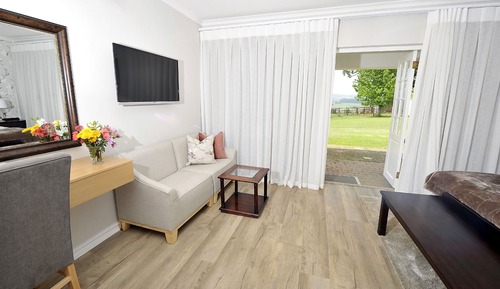 Meadow Room : Twin/King (4)