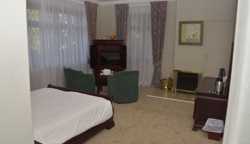Wheelchair adapted room : Twin/King (8)