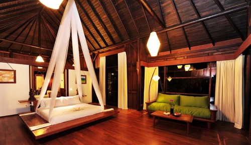 Lake Front Single Villa