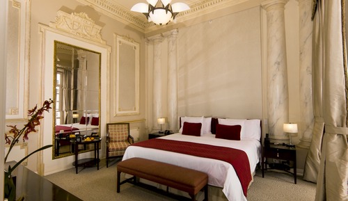 Superior Room, 1 King Bed